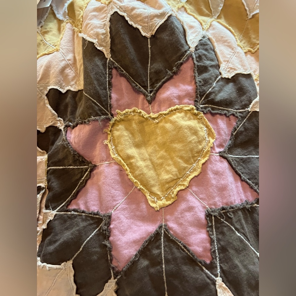 Magnolia Pearl Apron